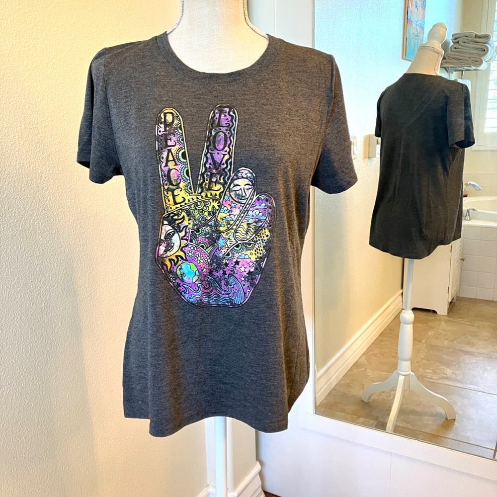Groovy gray t-shirt with multicolored peace sign ✌🏼, Modern Lux, est. size L - Picture 4 of 6